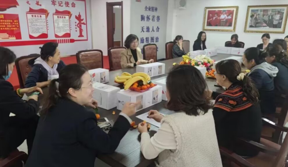 致敬“她”力量—公司工會舉行“三八”國 際勞動婦女節座談會